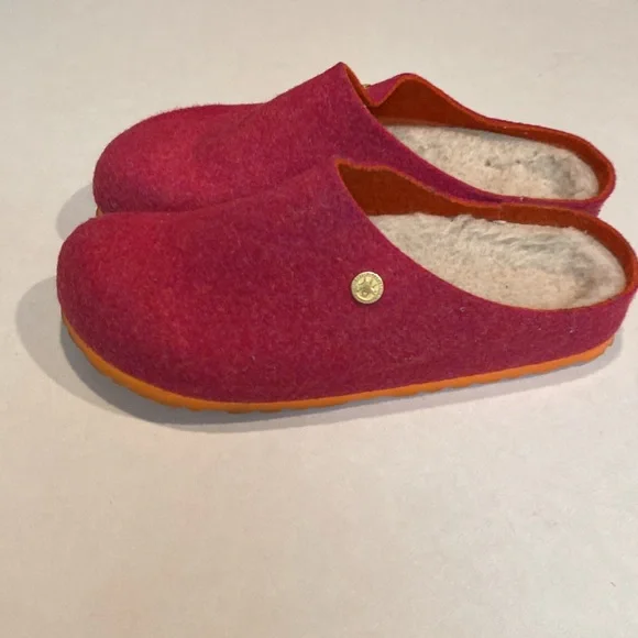 BIRKENSTOCK Kaprun Rivet Doubleface Wool Clogs Pink Fuchsia Orange Sz 39. EUC - Picture 2 of 11